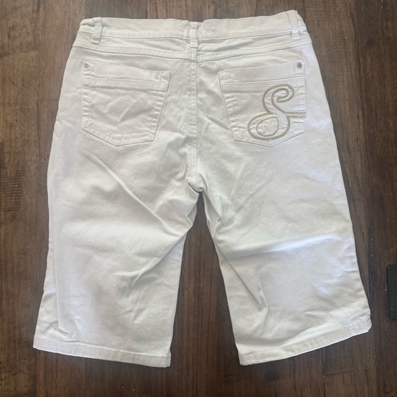 Southpole White Jean Shorts 7 Bermuda Length - Picture 3 of 13
